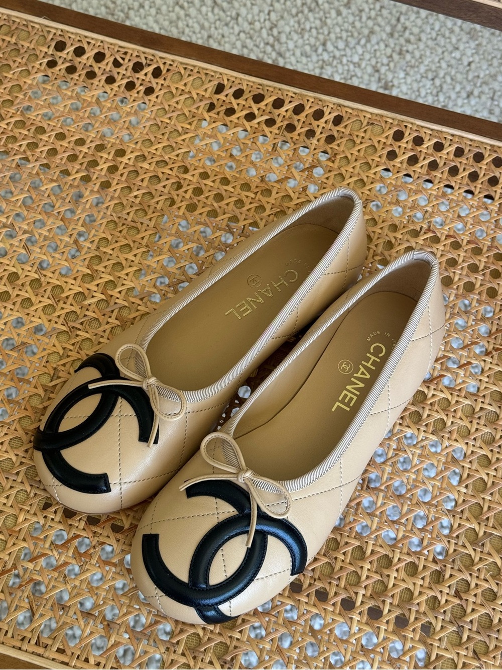 CHANEL Cambon Ballerinas - Picture 4 of 8